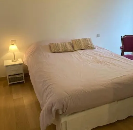 Appartement Porte De Paris Av Garage