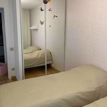 Porte De Paris Av Garage 公寓